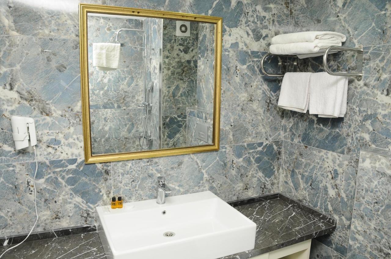 Sevcan Hotel Стамбул Экстерьер фото